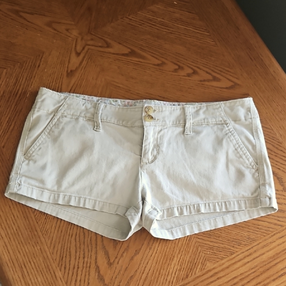 Women's Tan Shorts